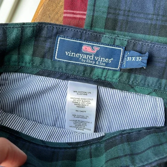 EUC young men’s tartan, vineyard vines dress pants - Picture 3 of 4